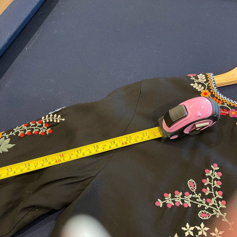 Cienna Harta Embroidered Jacket NWT - Picture 7 of 7